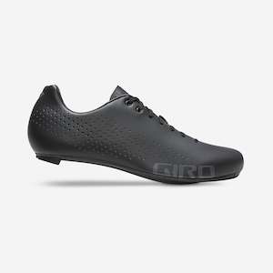 Bicycle and accessory: Giro 20 Empire Black Sample 42.5