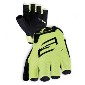 FIVE RC3 Shorty Gloves.