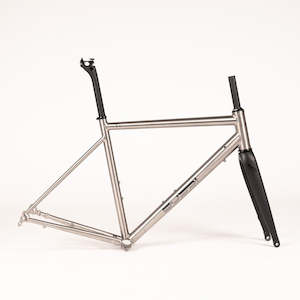 Bicycle and accessory: Bossi Strada Classic Ti Frameset