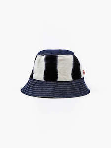 Clothing: LEVI'S Mercado Global Bucket Hat 'Denim'