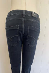 Clothing: Mavi Leona Low Slouchy BF Jean Sporty "Blue Black'