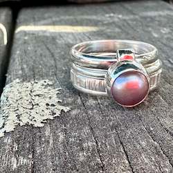 Pink freshwater pearl Unity ring