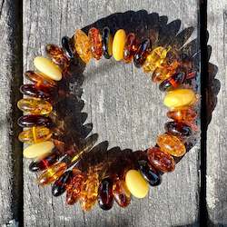 Mixed colours Baltic Amber roundels bracelet