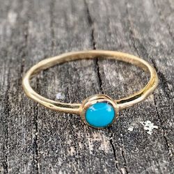 Jewellery: 14ct Gold and Sleeping Beauty Turquoise Ring