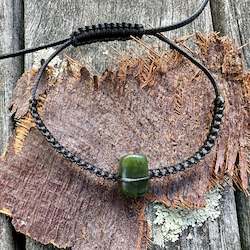 NZ pounamu macrame bracelet