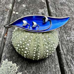 Jewellery: Vintage Arne Nordle brooch