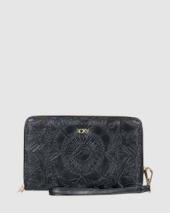 Womenswear: Womens Back In Brooklyn Wallet