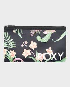 Womenswear: Womens Beach Companion Pencil Case