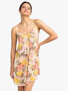 Womenswear: Womens Spring Adventure Dress