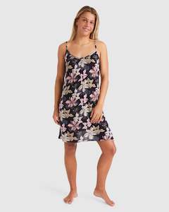 Womenswear: Womens Spring Adventure Short Dress