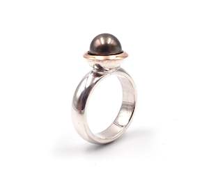 Black Pearl Ring