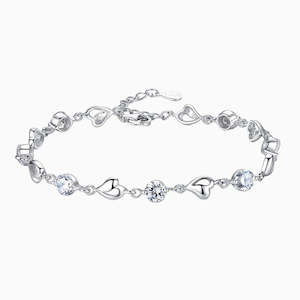 Amore Heart Bracelet in s925 with platinum plating