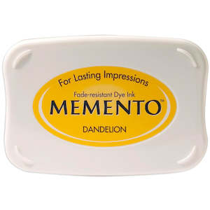 Tsukineko Memento Dye Ink Pad - Dandelion