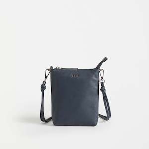 Handbags: Ondo Pouch + Colours