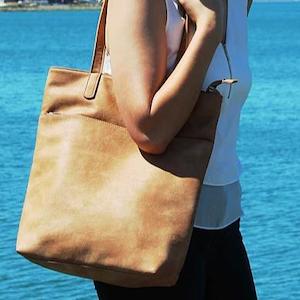 Moana Rd Tote Bag