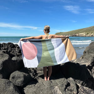 Beach Towel - Sand Free - Honolulu