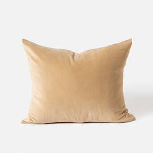 Bedding Throws: Velvet Cushion Cover - Butter (55 x 45cm)