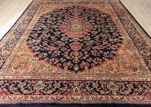 Signed Vintage Neyshabur Hand-Knotted Wool Persian Rug (Size: 305 X 400 CM)