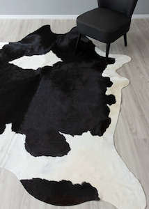 Black And White Cowhide Rug (Size: 260 x 220 CM)