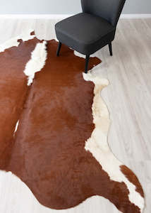 Hereford Brown And White Cowhide Rug (Size: 230 x 200 CM)