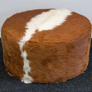 Carpet: Round Cowhide Ottoman - Brown & White