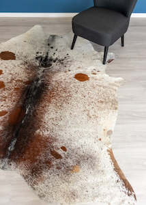 Salt Pepper Tri-Color Cowhide Rug (Size: 230 x 190 CM)