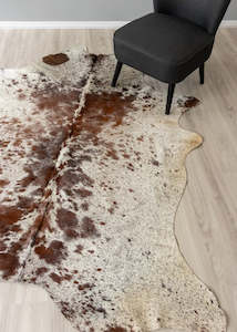 Salt Pepper Tri-Color Cowhide Rug (Size: 230 x 190 CM)