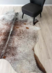 Salt Pepper Tri-Color Cowhide Rug (Size: 240 x 180 CM)