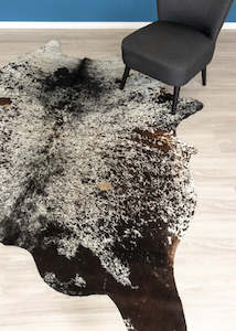 Salt Pepper Tri-Color Cowhide Rug (Size: 240 x 190 CM)