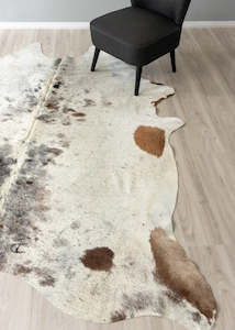 Salt Pepper Tri-Color Cowhide Rug (Size: 240 X 220 CM)