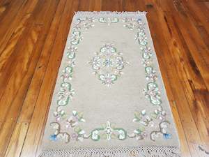 Clearance Rugs: hand knotted wool Rug 5 size  160 x 90 cm India