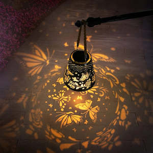 Outdoor Lighting: Solar Powered LED Hanging Lantern Butterfly Flower Projection Lamp for Outdoor Lighting Garden Decoration Rechargeable Sunlight