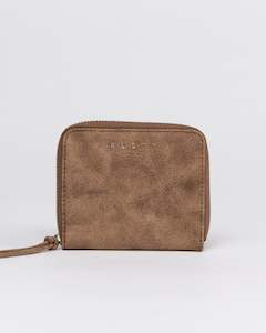 Clothing wholesaling: Astoria Compact Wallet