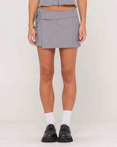 Biznez Milos Low Rise Mini Skirt