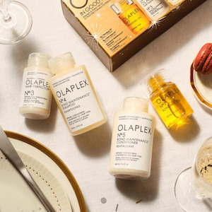 Internet only: Olaplex In Good Repair Christmas Pack