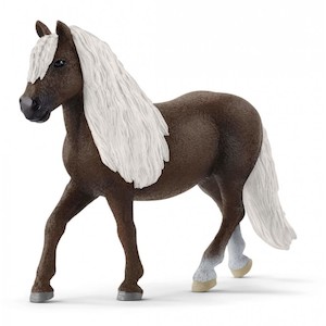 Wholesale trade: Schleich Black Forest Mare