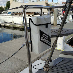 Man Overboard Recovery: SOS DAN BUOY HOLDER