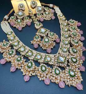 Kundan stone with pearls beaded work beautiful bridal/semi bridal necklace with …