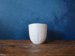 Kitchenware wholesaling: White Speckle Cup - III