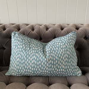 Linen - household: Blue & Cream Cotton Cushion Cover