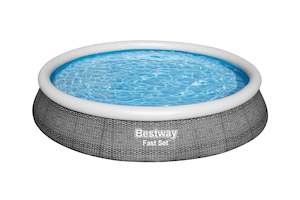 Bestway 3.96m x 84cm Swimming Pool Set