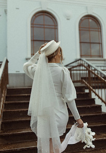 Mini pearl veil samanthastokesbridal