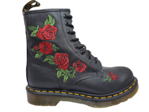 Dr Martens - Vonda 8 Eye boot