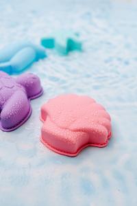 Saylor Mae Silicone Bath Toys - Neon Sea (Set of 4 plus storage bag)