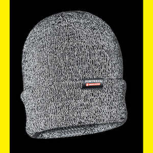 B026 - Portwest - Reflective Knit Beanie with Insulatex Lining.