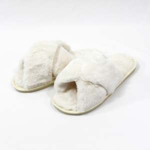 Slippers - Crossover Plush - Cream - Size 40-41