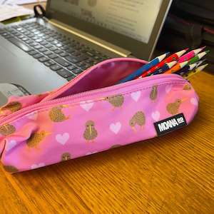 Pencil Case - Kiwi Heart