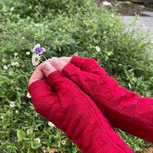 Gloves: Merino Wool Gloves - Red Cross Textured