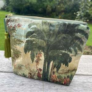 Dufour Pacifique Velvet Cosmetic Bag