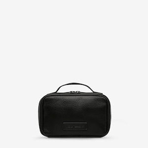 Toilet Bag: Status Anxiety Sail On - Black